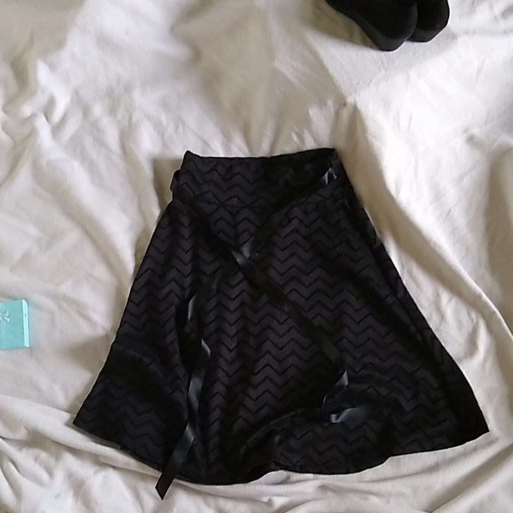 Joe B Black Skirt
